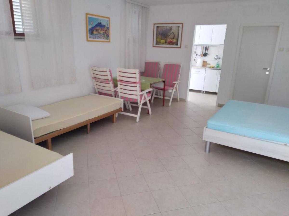 Apartment Perla - 150M From The Sea Novi Vinodolski Zewnętrze zdjęcie